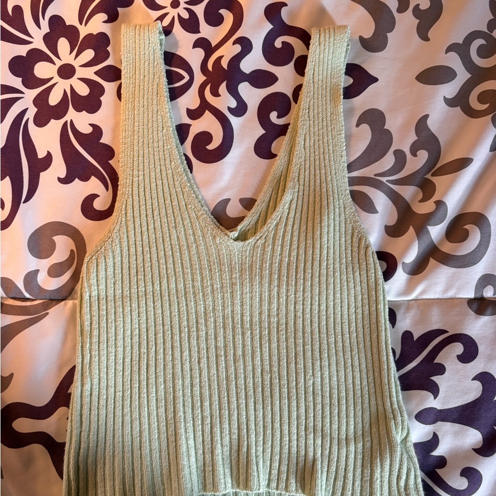 Ribbed V-Neck Sleeveless Knit Top - Sage Green